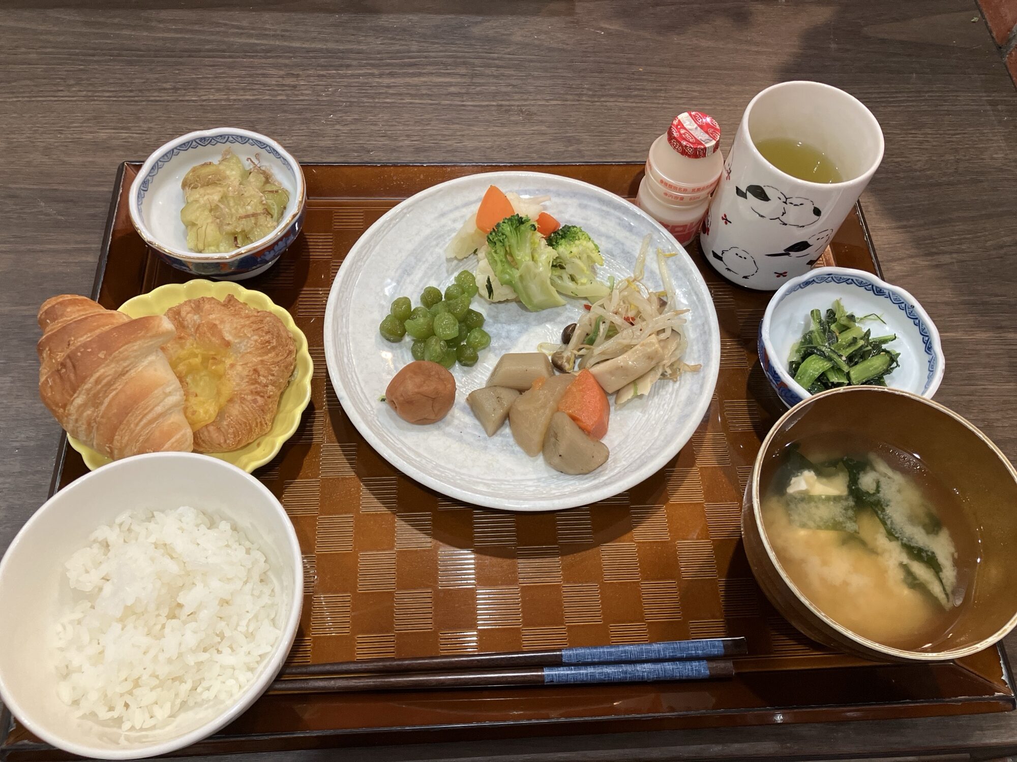 朝食バイキング